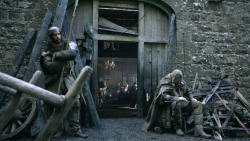 extant_GameOfThrones_3x02-DarkWingsDarkWords_5171