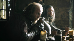 extant_GameOfThrones_3x02-DarkWingsDarkWords_5184