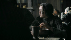 extant_GameOfThrones_3x02-DarkWingsDarkWords_5237