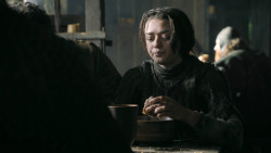 extant_GameOfThrones_3x02-DarkWingsDarkWords_5263