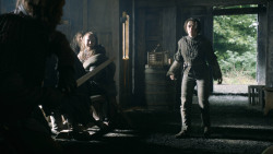 extant_GameOfThrones_3x02-DarkWingsDarkWords_5310