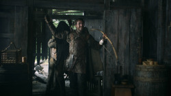 extant_GameOfThrones_3x02-DarkWingsDarkWords_5376