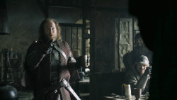 extant_GameOfThrones_3x02-DarkWingsDarkWords_5380