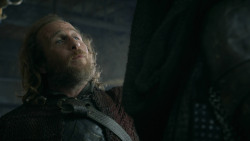 extant_GameOfThrones_3x02-DarkWingsDarkWords_5395