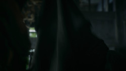 extant_GameOfThrones_3x02-DarkWingsDarkWords_5397