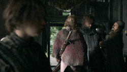 extant_GameOfThrones_3x02-DarkWingsDarkWords_5399