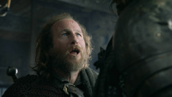 extant_GameOfThrones_3x02-DarkWingsDarkWords_5417