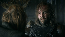 extant_GameOfThrones_3x02-DarkWingsDarkWords_5423