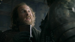 extant_GameOfThrones_3x02-DarkWingsDarkWords_5429