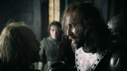 extant_GameOfThrones_3x02-DarkWingsDarkWords_5457