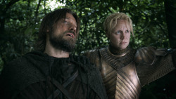 extant_GameOfThrones_3x02-DarkWingsDarkWords_5503