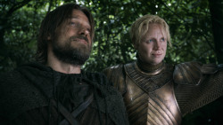 extant_GameOfThrones_3x02-DarkWingsDarkWords_5510