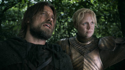 extant_GameOfThrones_3x02-DarkWingsDarkWords_5518