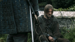 extant_GameOfThrones_3x02-DarkWingsDarkWords_5580