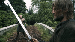 extant_GameOfThrones_3x02-DarkWingsDarkWords_5604