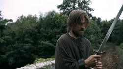 extant_GameOfThrones_3x02-DarkWingsDarkWords_5613