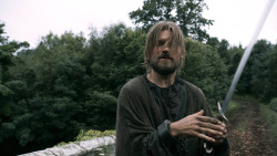 extant_GameOfThrones_3x02-DarkWingsDarkWords_5616