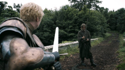 extant_GameOfThrones_3x02-DarkWingsDarkWords_5619