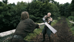 extant_GameOfThrones_3x02-DarkWingsDarkWords_5663