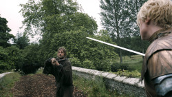 extant_GameOfThrones_3x02-DarkWingsDarkWords_5671