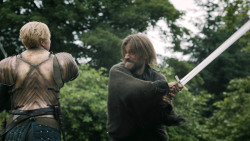 extant_GameOfThrones_3x02-DarkWingsDarkWords_5771