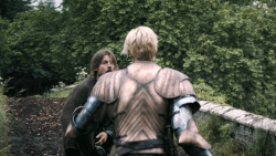 extant_GameOfThrones_3x02-DarkWingsDarkWords_5798