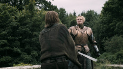 extant_GameOfThrones_3x02-DarkWingsDarkWords_5801