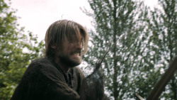 extant_GameOfThrones_3x02-DarkWingsDarkWords_5806