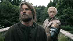 extant_GameOfThrones_3x02-DarkWingsDarkWords_5849