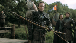 extant_GameOfThrones_3x03-WalkOfPunishment_0068
