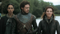extant_GameOfThrones_3x03-WalkOfPunishment_0108