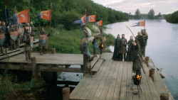 extant_GameOfThrones_3x03-WalkOfPunishment_0123
