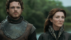 extant_GameOfThrones_3x03-WalkOfPunishment_0128