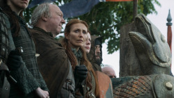 extant_GameOfThrones_3x03-WalkOfPunishment_0140