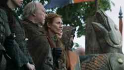 extant_GameOfThrones_3x03-WalkOfPunishment_0142