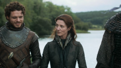 extant_GameOfThrones_3x03-WalkOfPunishment_0144