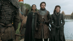 extant_GameOfThrones_3x03-WalkOfPunishment_0184