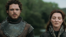 extant_GameOfThrones_3x03-WalkOfPunishment_0219