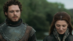 extant_GameOfThrones_3x03-WalkOfPunishment_0222