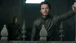 extant_GameOfThrones_3x03-WalkOfPunishment_0240