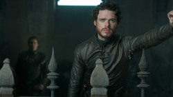 extant_GameOfThrones_3x03-WalkOfPunishment_0244