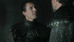 extant_GameOfThrones_3x03-WalkOfPunishment_0287