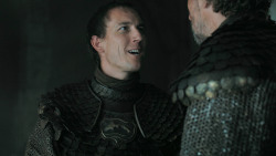 extant_GameOfThrones_3x03-WalkOfPunishment_0293