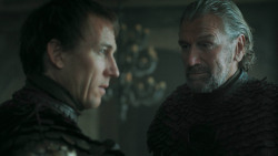 extant_GameOfThrones_3x03-WalkOfPunishment_0302