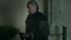 extant_GameOfThrones_3x03-WalkOfPunishment_0321