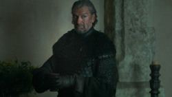 extant_GameOfThrones_3x03-WalkOfPunishment_0322