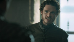 extant_GameOfThrones_3x03-WalkOfPunishment_0332