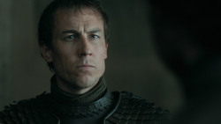 extant_GameOfThrones_3x03-WalkOfPunishment_0345