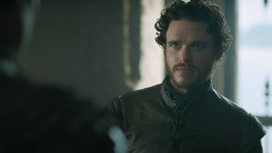 extant_GameOfThrones_3x03-WalkOfPunishment_0369