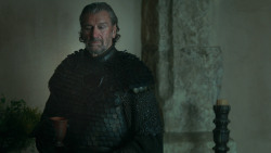 extant_GameOfThrones_3x03-WalkOfPunishment_0375
